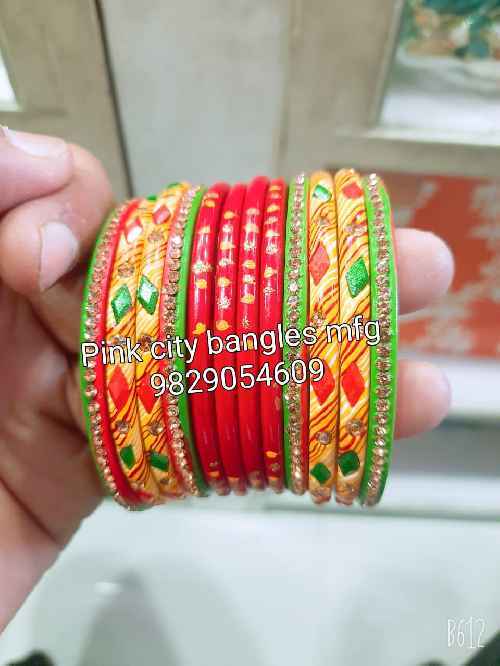 Lac Bangles