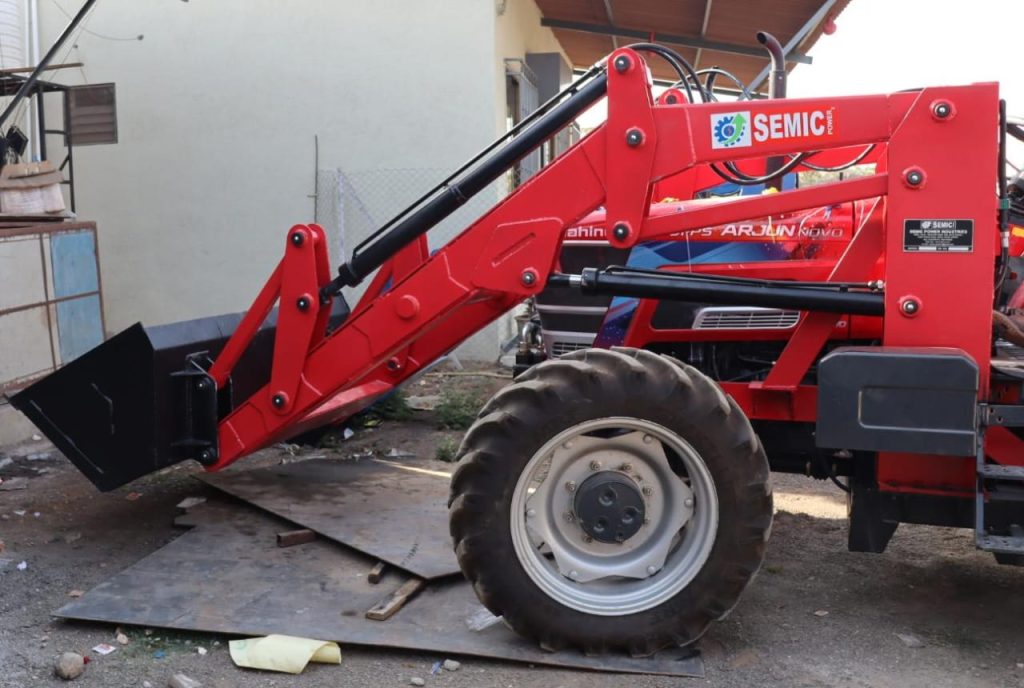 Mahindra Arjun 605-Di-P5