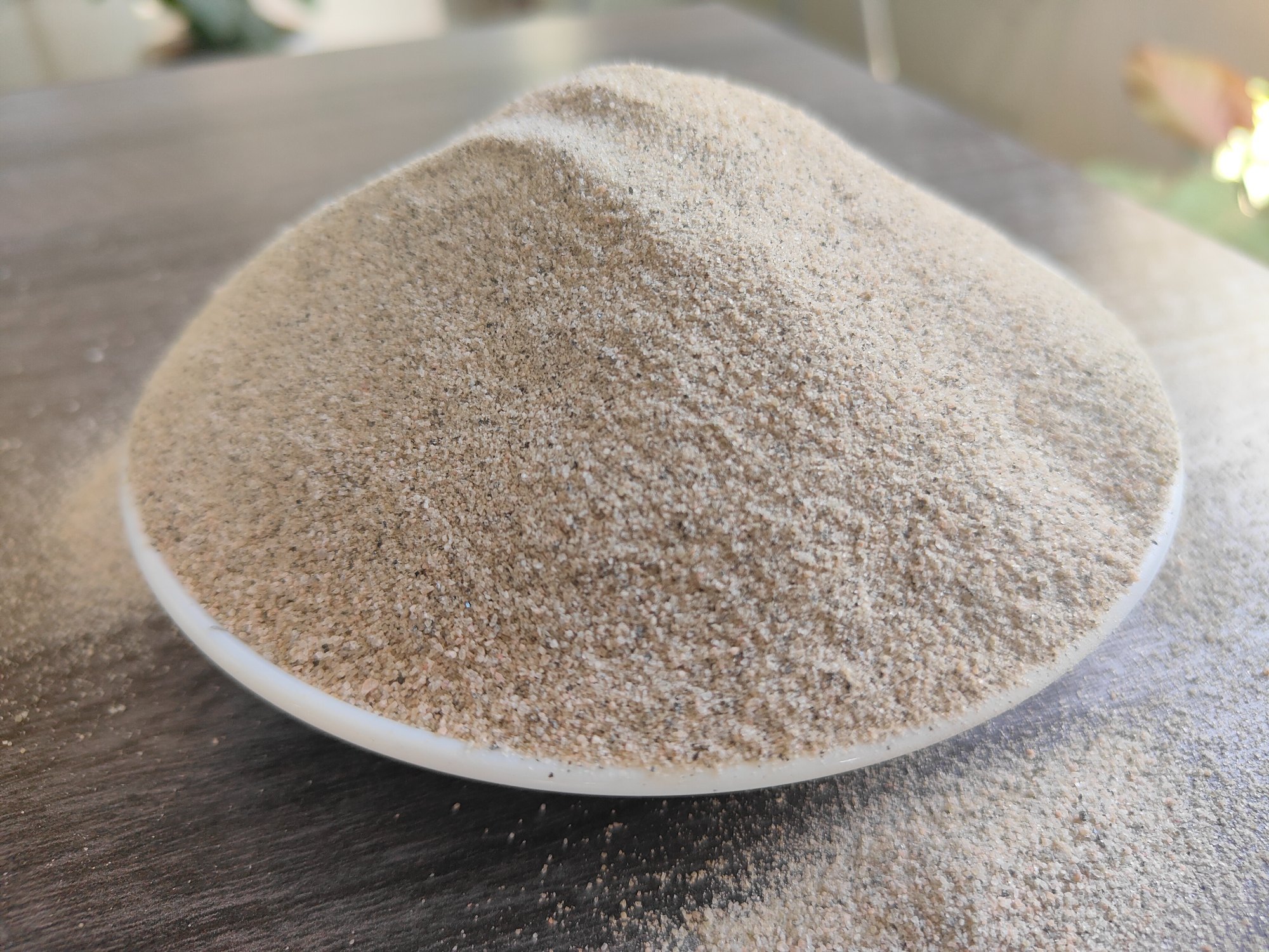 Adhesive Sand 600 Micron