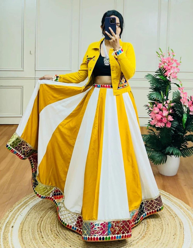 Beautiful Navratri Jacket With Lehenga