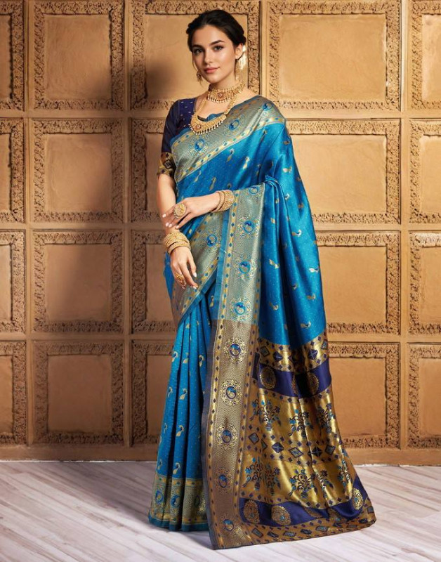 Stylish Traditional Paithani Silk Saree